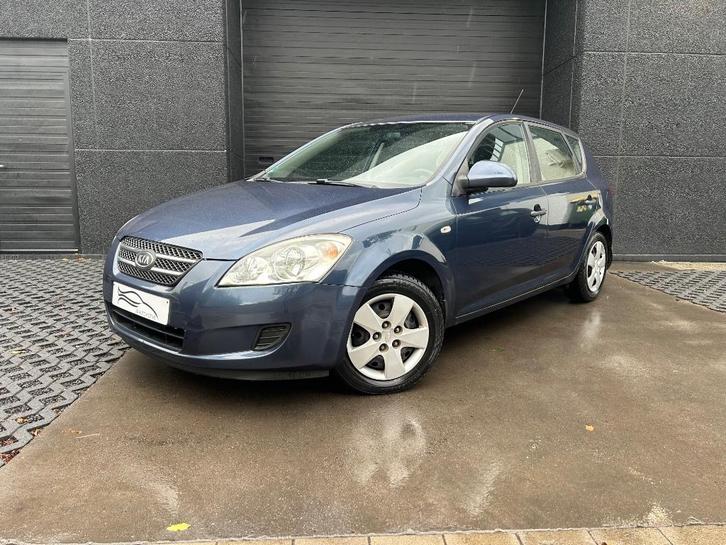 Kia Cee’d 1.4 benzine - airco - 75000km - garantie, Auto's, Kia, Bedrijf, Te koop, (Pro) Cee d, Airconditioning, Boordcomputer