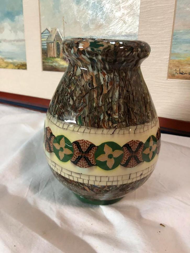 Vase balustre en mosaïque de Jean Gerbino en parfait état, Antiquités & Art, Antiquités | Céramique & Poterie, Enlèvement ou Envoi