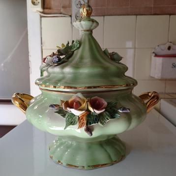 Vintage R. Capodimonte  porseleinterrine beschikbaar voor biedingen