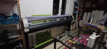 Plotter de découpe imprimante grand format lamineuse disponible aux enchères