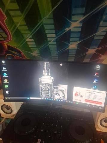 34 inch of 80cm curved monitor voor gaming of verbetering pc beschikbaar voor biedingen