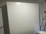 Kast met schuifdeuren, Huis en Inrichting, Kasten | Kleerkasten, Ophalen, Met plank(en), 200 cm of meer, Zo goed als nieuw