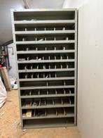 Open Vakkenkast met schotten Rek, Ophalen