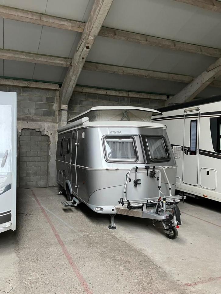 Eriba Trol 530 60 edition, GT-pakket. Zilver., Caravans en Kamperen, Caravans, Particulier, tot en met 3, 750 - 1000 kg, Standaardzit