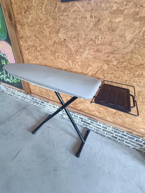 Strijkplank, Elektronische apparatuur, Strijkijzers en Strijkplanken, Gebruikt, Ophalen