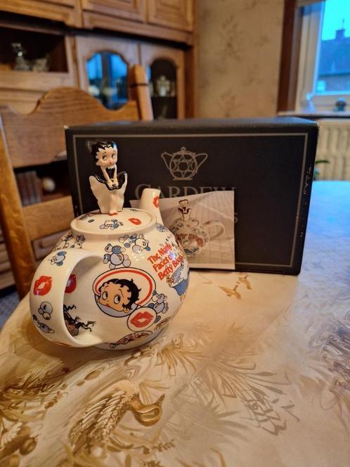 The Many Faces of Betty Boop beker keramische theepot 2003 P, Verzamelen, Beelden en Beeldjes, Nieuw, Mens, Ophalen of Verzenden