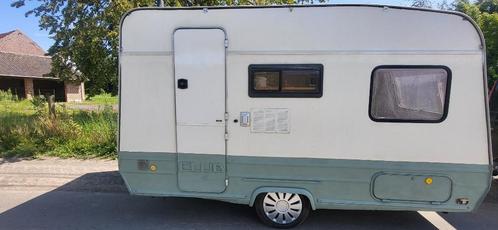 Caravan 600 kg met voortent, Caravans en Kamperen, Caravans, Particulier, tot en met 4, 500 - 750 kg, Standaardzit, Bürstner, 2 aparte bedden