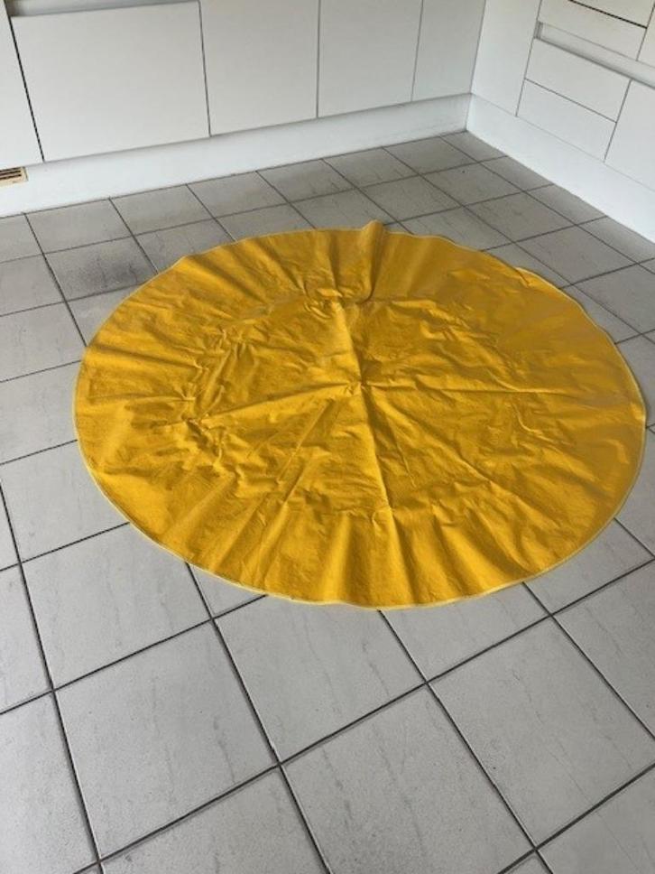 RONDE TAFELKLEDEN  - 7 stuks, Huis en Inrichting, Tafelkleden, Gebruikt, Rond, Binnen, Buiten, Ophalen