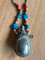 Vintage zilverenkleurig Marokaans parfum flesje, Ophalen of Verzenden, Gebruikt, Overige materialen