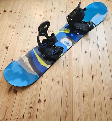 Burton 138 cm snowboard (+ optionele laarzen) beschikbaar voor biedingen