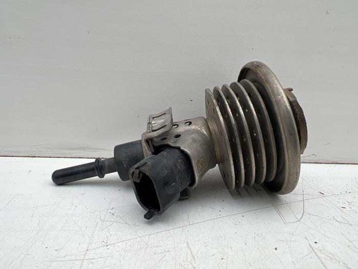 Injecteur (diesel) d'un Audi A6, Autos : Pièces & Accessoires, Systèmes à carburant, Audi, Utilisé, 3 mois de garantie, Enlèvement ou Envoi