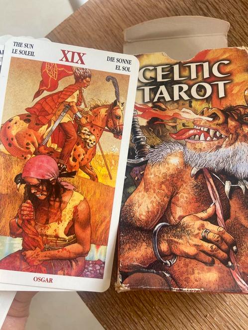 Celtic Tarot, Boeken, Esoterie en Spiritualiteit, Gelezen, Ophalen