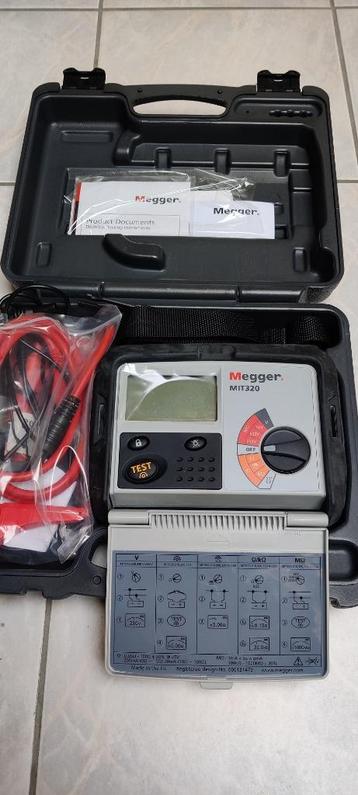  Megger MIT 320 Isolatiemeter