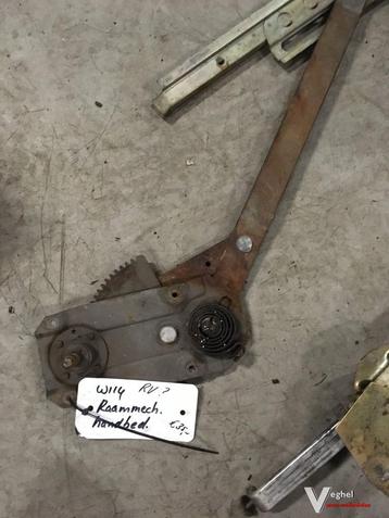 mercedes w114 Raammechanisme handbediend Rechtsvoor (?) beschikbaar voor biedingen