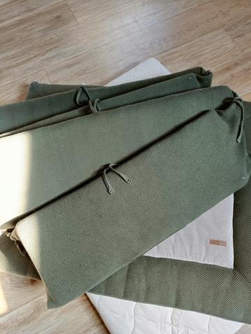 Parkbekleding :boxkleed en/of boxbumper beschikbaar voor biedingen