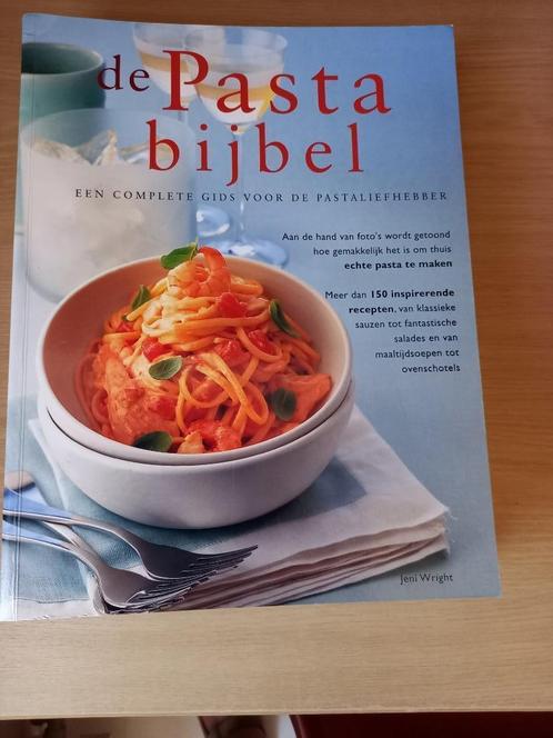 kookboeken en kookbijbels, Boeken, Kookboeken, Zo goed als nieuw, Hoofdgerechten, Taart, Gebak en Desserts, Overige typen, Overige gebieden