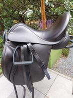 Selle marron sur mesure. Dressage, Jeffries, 17,5 pouces., Animaux & Accessoires, Enlèvement ou Envoi, Comme neuf, Dressage