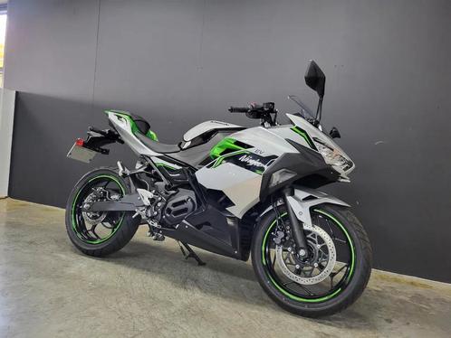 Kawasaki Ninja E-1 (BTW-motor) (A1, B-rijbewijs) (bj 2024), Motoren, Motoren | Kawasaki, Bedrijf, Overig, 11 kW of minder
