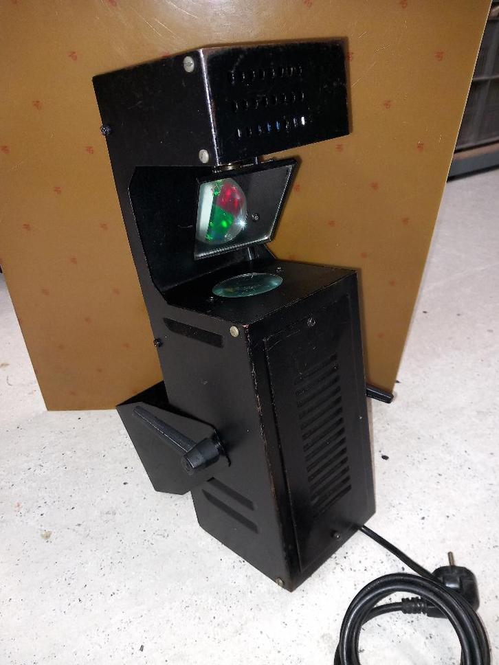 effet de lumière disco Wild moon - miniscan, Musique & Instruments, Lumières & Lasers, Utilisé, Lumières, Commande sonore, Enlèvement ou Envoi