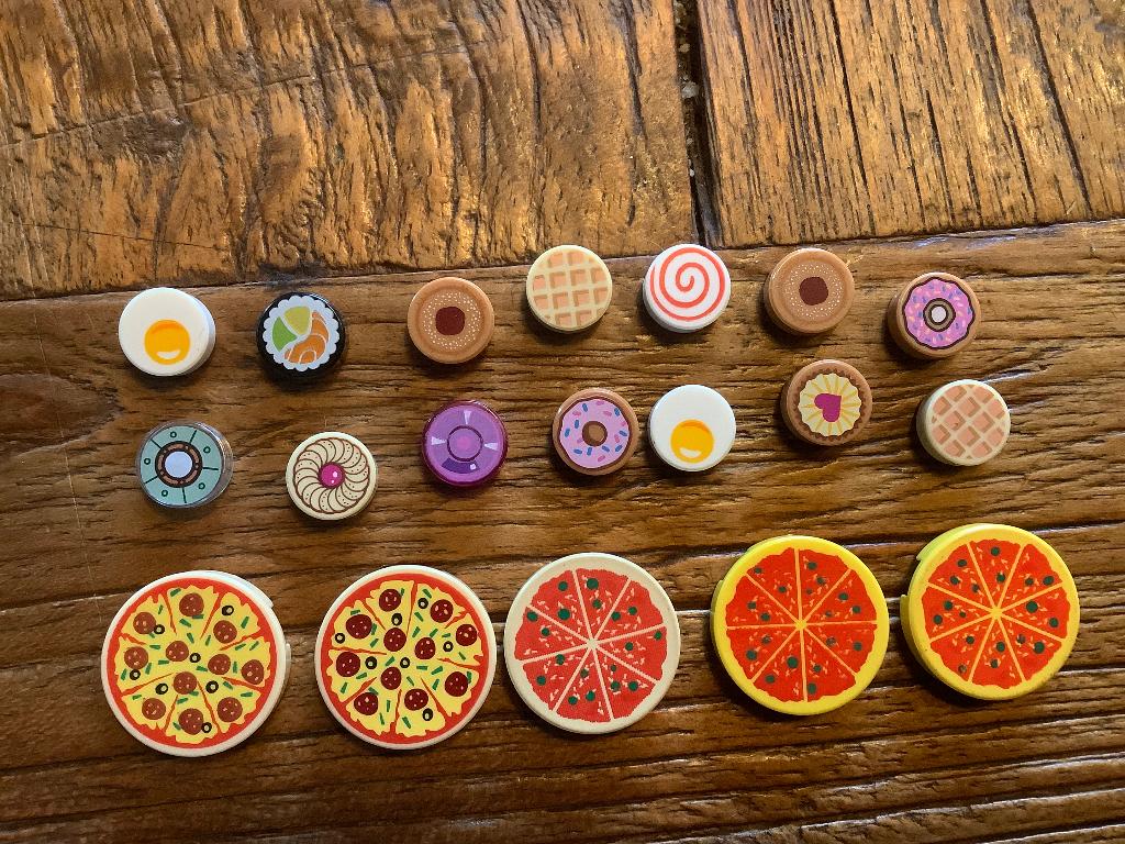 Lego tegeltjes bedrukt eten 19 stuks / 676-T1, Ophalen of Verzenden, Zo goed als nieuw, Losse stenen, Lego