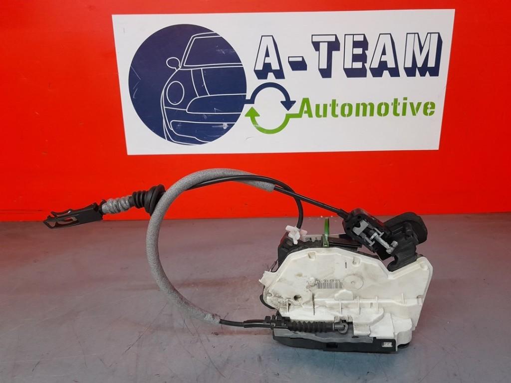 SERRURE DE PORTE RODS ARRIÈRE GAUCHE Polo V (6R), Utilisé, Volkswagen