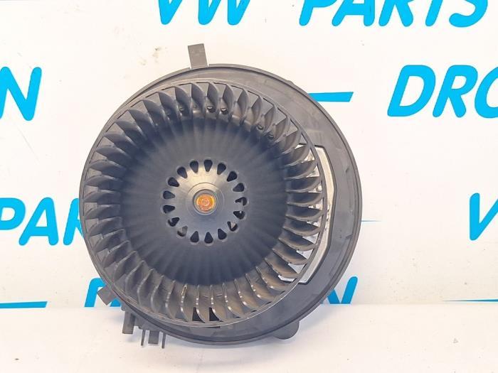 Moteur de ventilation chauffage d'un Volkswagen Golf, Volkswagen, -, 3 mois de garantie, Utilisé