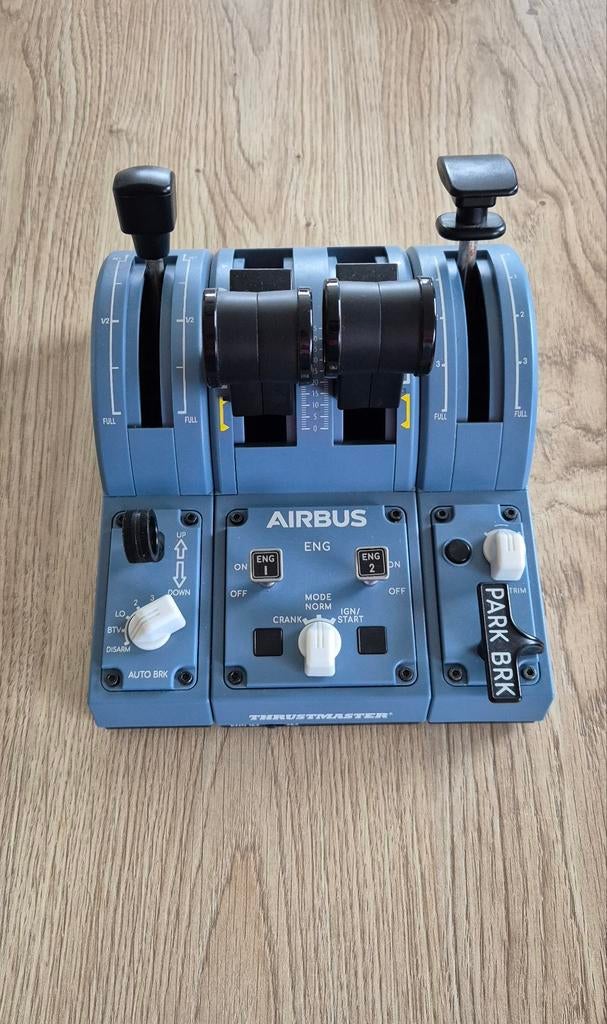 Gereserveerd-Thrustmaster volledige quadrant Airbus edition, Enlèvement, Utilisé, Thrustmaster