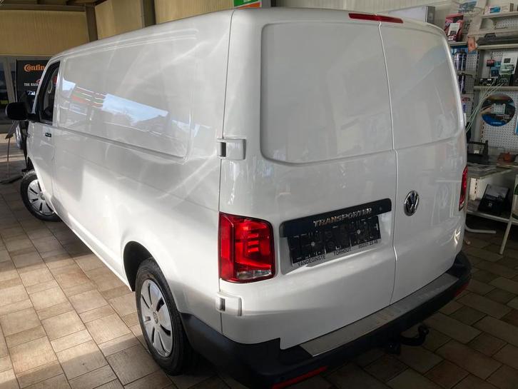 Volkswagen Transporter T6.1 Bestelwagen -Lang -GPS -Airco -A, Auto's, Bestelwagens en Lichte vracht, Bedrijf, Te koop, ABS, Airbags