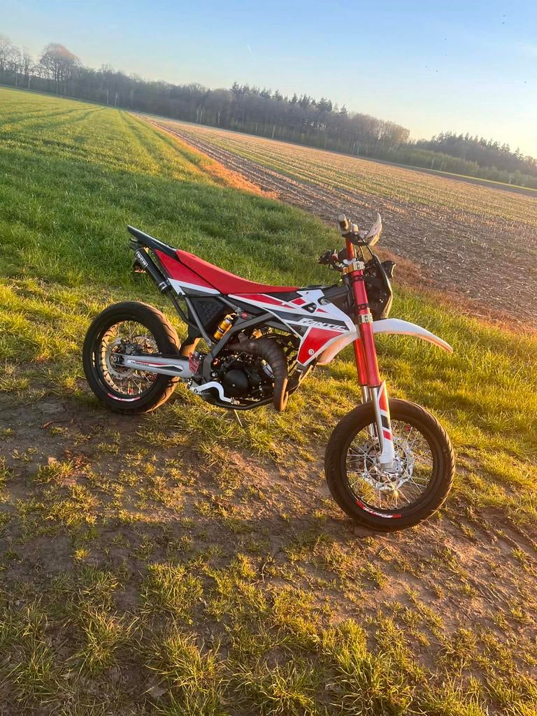 Fantic 50cc, Fietsen en Brommers, Brommers | Crossbrommers, Zo goed als nieuw, Ophalen