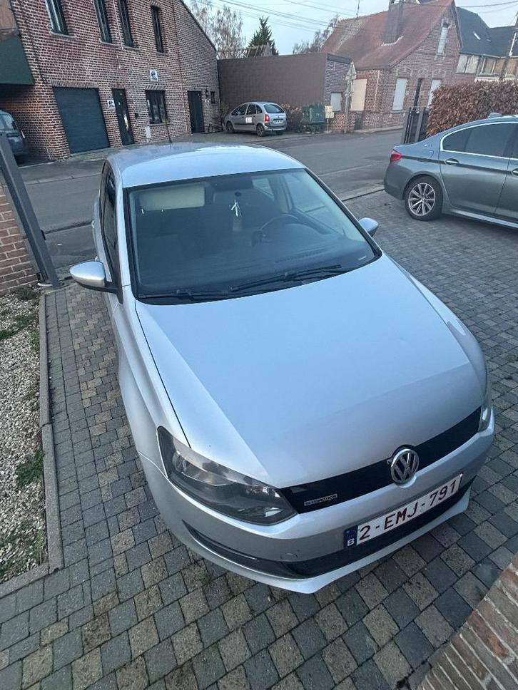 Polo 1.2L TDI BlueMotion Diesel, Autos, Volkswagen, Particulier, Polo, Diesel, Euro 5, 5 portes, Boîte manuelle, Argent ou Gris