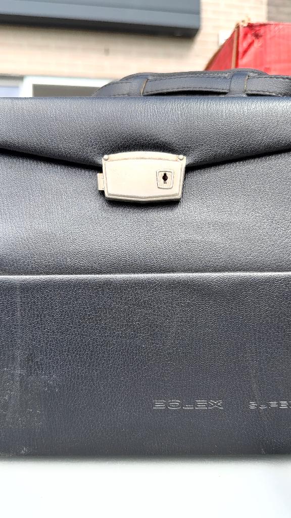 Bolex 150 Super - Zeldzame Vintage Super 8 Camera met Koffer, Verzamelen, Foto-apparatuur en Filmapparatuur, Ophalen, 1960 tot 1980