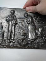 2 Vintage platen J.F. Millet uit tin/gietijzer, Ophalen of Verzenden