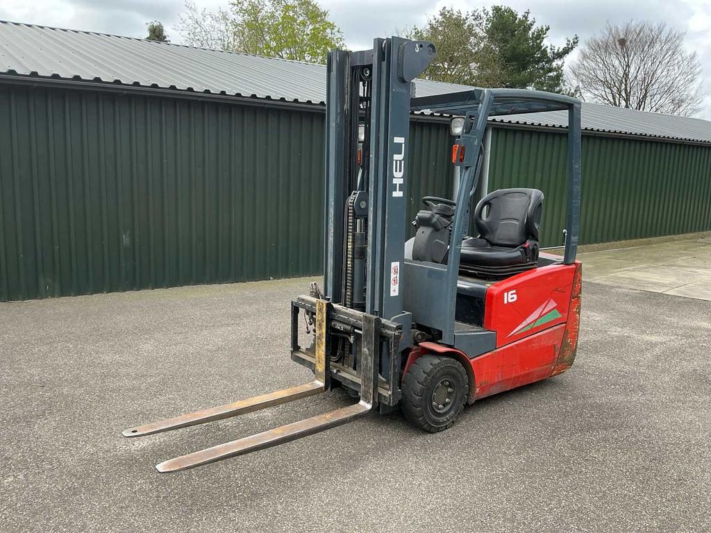 Élévateur Heli EFG216KN 2018, Articles professionnels, Machines & Construction | Chariots élévateurs & Transport interne, Chariot élévateur