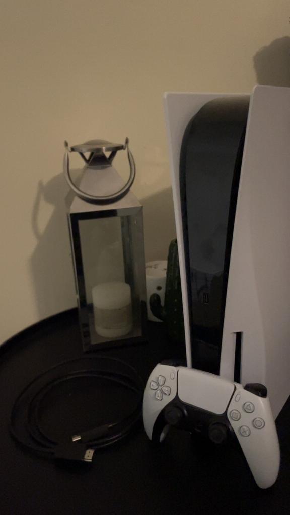 PlayStation 5 disc version, Ophalen of Verzenden, Zo goed als nieuw, Playstation 5