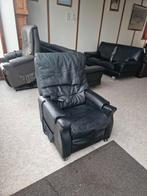 ZWARTE LEDEREN ELEKTRISCHE RELAXZETEL MET UITSTAPFUNCTIE, Ophalen, Gebruikt