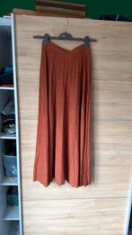 Prachtige lange rok l’olive verte, Kleding | Dames, Ophalen of Verzenden, Zo goed als nieuw, Overige kleuren, Onder de knie