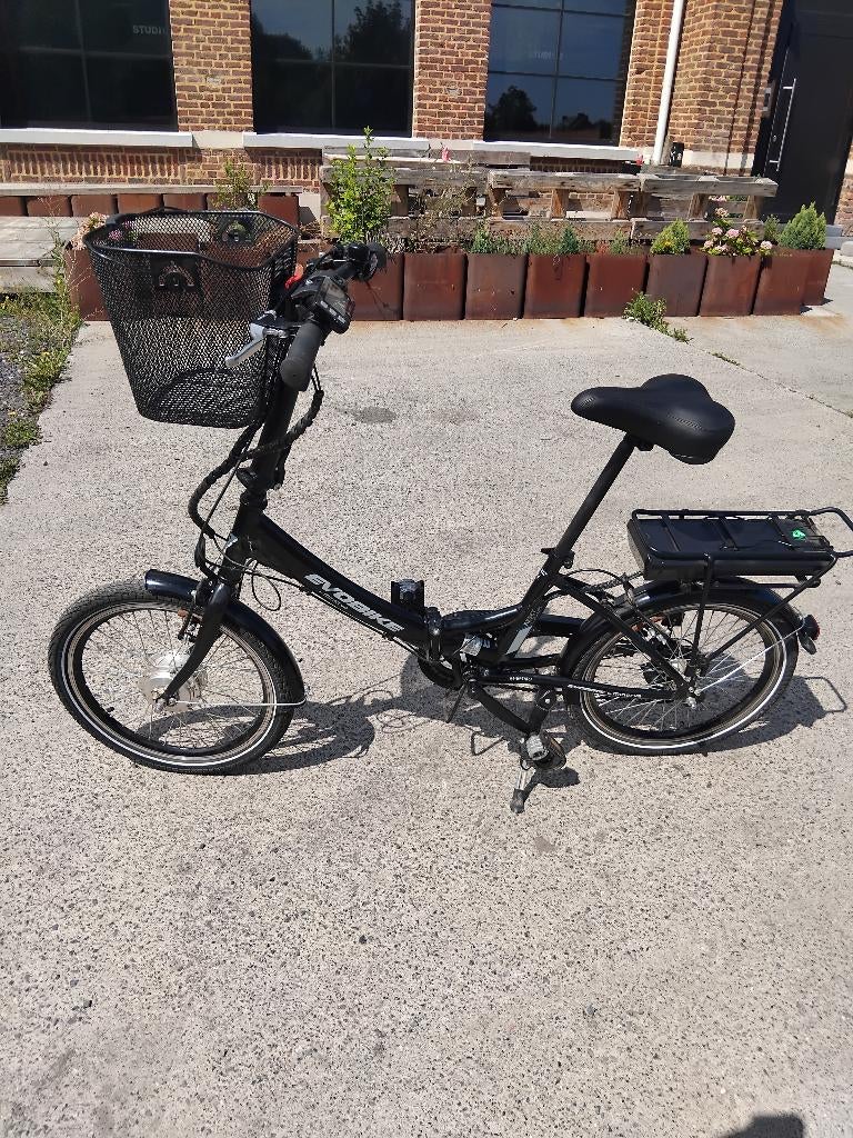 Vélo pliant électrique 265km, Vélos & Vélomoteurs, Autres marques, Vitesses, Frein sur jante, Comme neuf