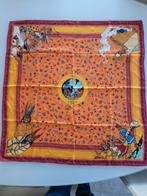 zijden sjaals Hermes, Kleding | Dames, Mutsen, Sjaals en Handschoenen, ANDERE, Ophalen of Verzenden, Zo goed als nieuw, Sjaal