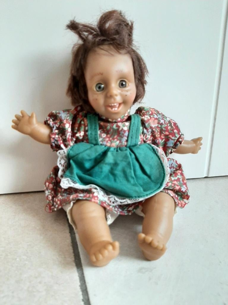 vintage pop met expressie 25 cm groot, Verzamelen, Poppen, Ophalen, Zo goed als nieuw, Pop