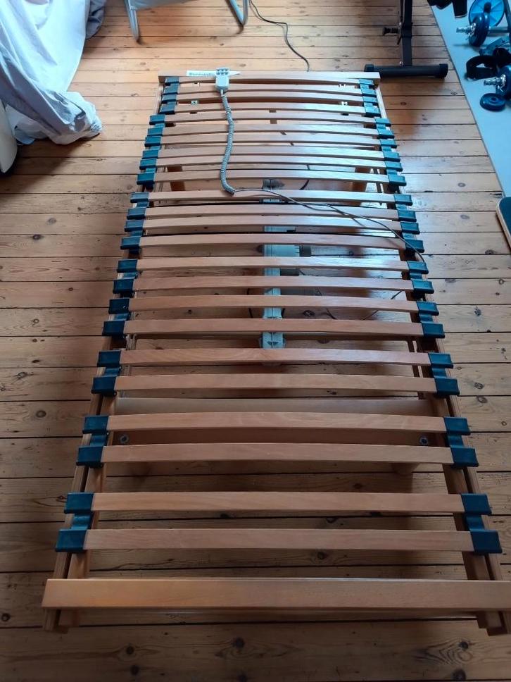 Sommier à lattes électrique 90x200, Maison & Meubles, Chambre à coucher | Lits, Comme neuf, Une personne, 90 cm, 200 cm, Bois
