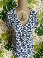 T-shirt Terre Bleue met grafische print - 36, Kleding | Dames, Zo goed als nieuw, Korte mouw, Verzenden, Blauw