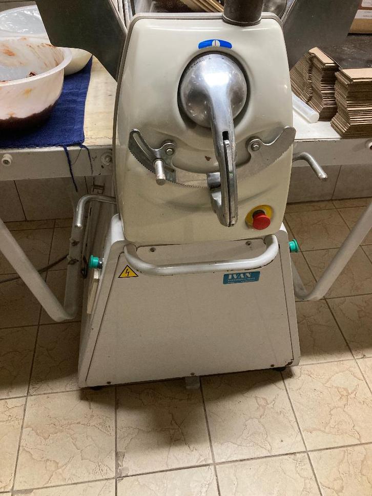 Uitroltafel, Zakelijke goederen, Horeca | Keukenapparatuur, Bakkerij en Slagerij, Gebruikt, Ophalen