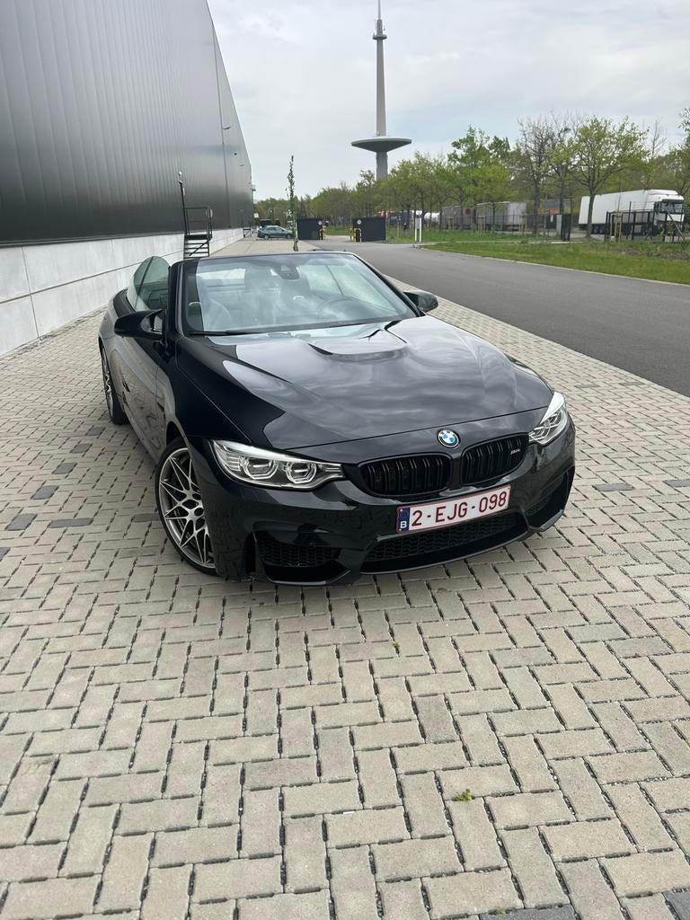 Bmw M4 competition f83 cabrio, Auto's, Automaat, Achterwielaandrijving, Cabriolet, Zwart