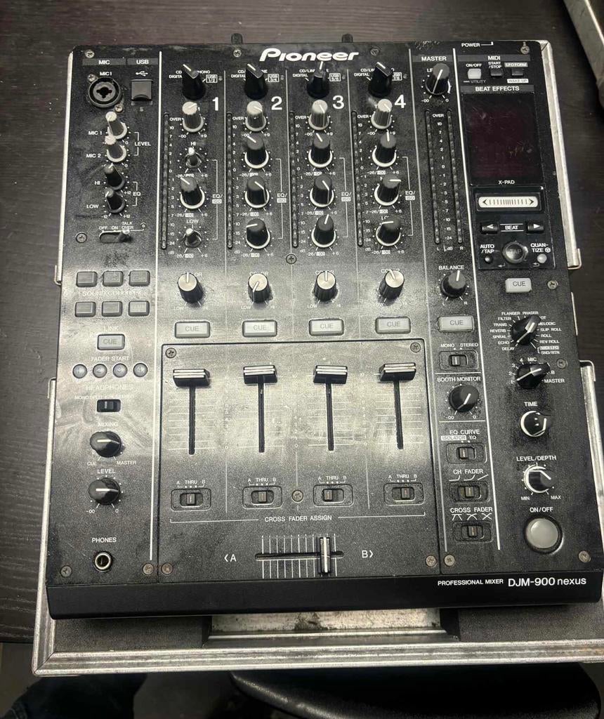 Djm 900 nex, Ophalen, Zo goed als nieuw