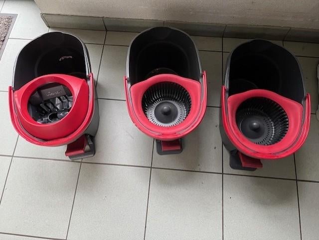 Vileda 3 pedaalemmers, Maison & Meubles, Produits de nettoyage, Enlèvement, Seau, Bac ou Chariot à balais