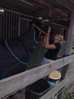 Deken, Dieren en Toebehoren