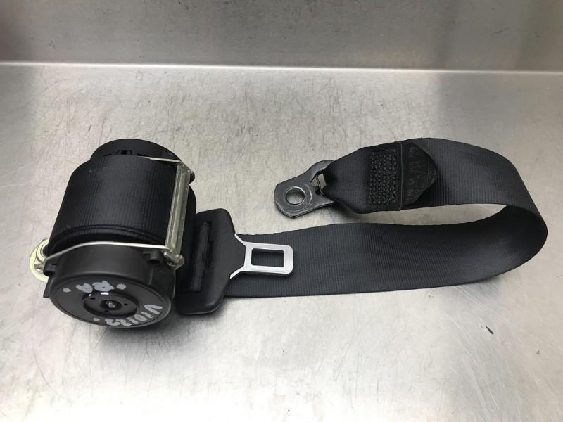 CEINTURE DE SECURITE ARRIERE DROITE Mitsubishi Colt CZC, Utilisé, Mitsubishi