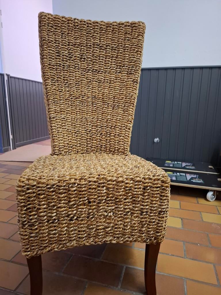 Vend 6 belles chaises en bananier, Ophalen