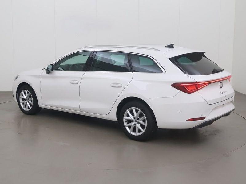 SEAT Leon ST 1.5 etsi move! 115 AT, Auto's, Seat, Automaat, 4 cilinders, Wit, Bedrijf