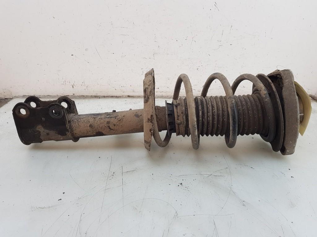 SCHOKBREKER RECHTS VOOR Mercedes-Benz A (W176), Gebruikt, Mercedes-Benz